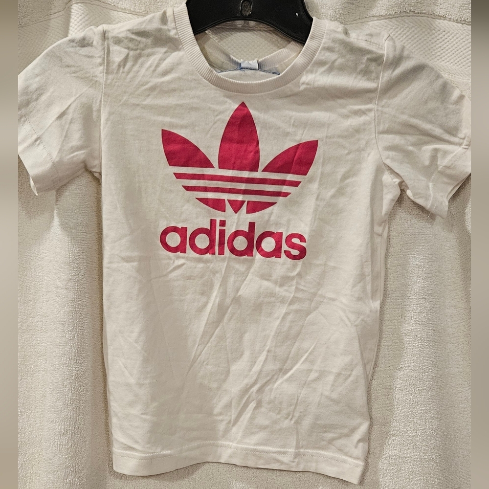 ADIDAS TSHIRT